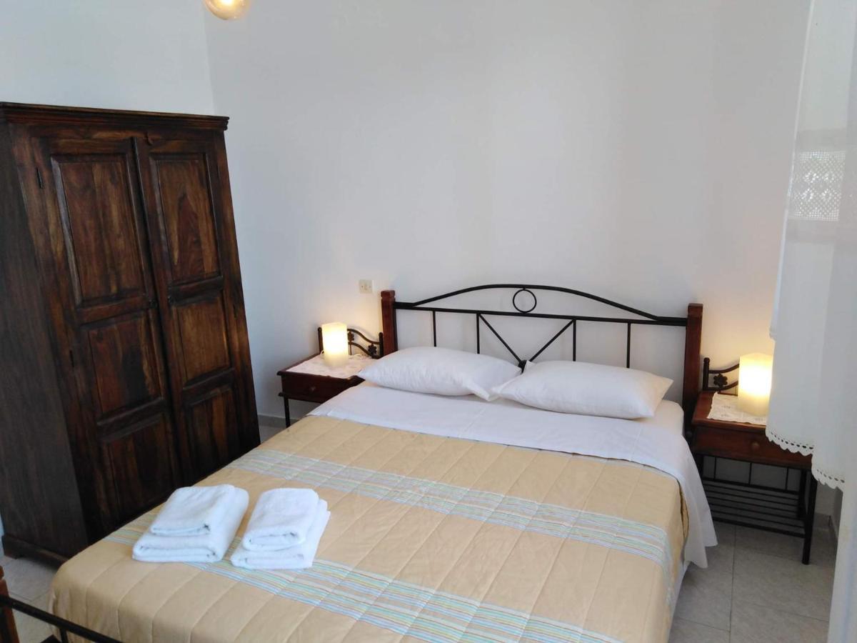 Adriani Sea View Rooms Адамас Екстер'єр фото